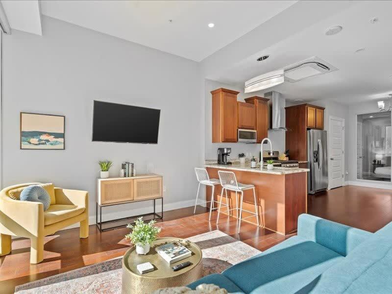 Cozysuites Modern 1Br, Ppg Paints Arena, Pitts Питтсбург Экстерьер фото